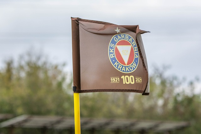 尴尬！南定绿钢9-0狂胜东方，仍因1粒总进球劣势小组出局