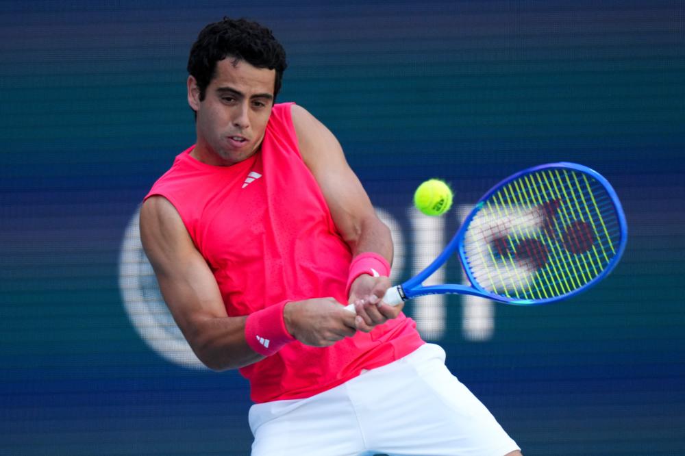 广东喜忧参半！徐杰暴走王洪泽崛起，张皓嘉遭弃麦考尔复出补短板